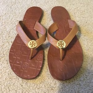 Tory burch flip flops